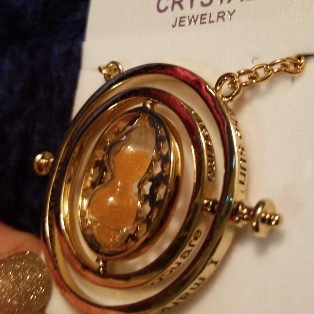 Necklace - Picture 4 of 5